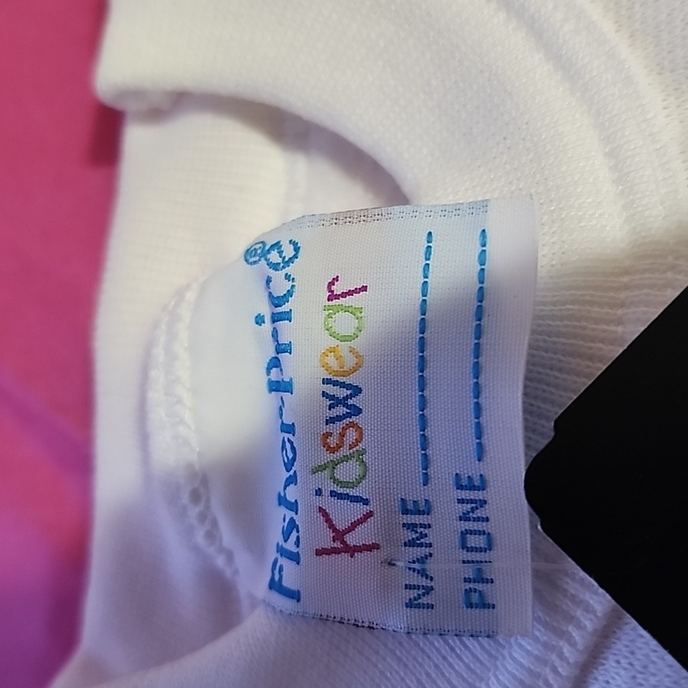 FISHER PRICE KIDSWEAR  ( SIZE  4T ). - Picture 2 of 6
